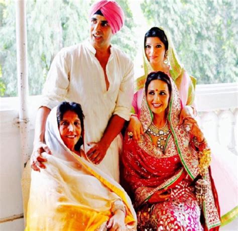 Presenting all details about Akshay Kumar's family that you may not ...