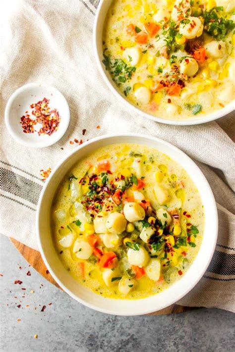 Healthy Scallop Chowder (5 Easy Steps) - Little Broken