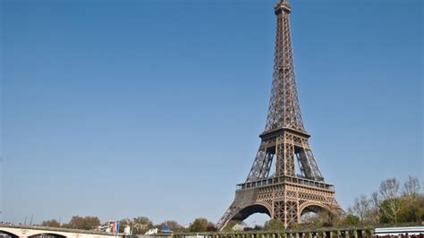 Hilton to Open Hotel Near Eiffel Tower | TravelPulse