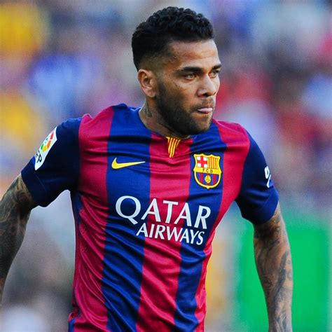 Dani Alves, Barcelona Agree on New Contract: Latest Details, Comments, Reaction | News, Scores ...