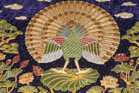 Meaning and Uses of the Peacock Symbol in Feng Shui