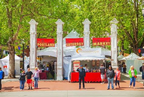 A Guide To The Portland Saturday Market - GlobalGrasshopper