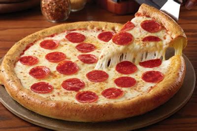 Chuck E. Cheese's Introduces New Stuffed Crust Pizza | Brand Eating