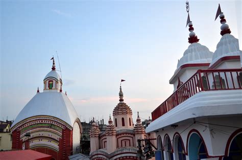 Simple-Tour: TARAPITH : The Abode of Maa Tara