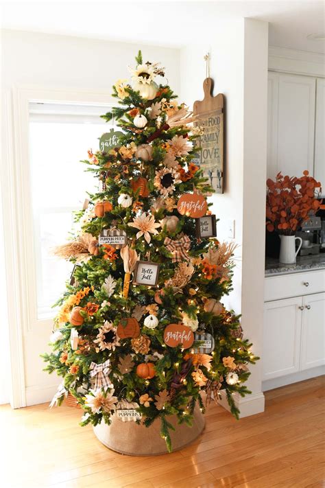 Thanksgiving Christmas Tree Idea - Savvy Saving Couple