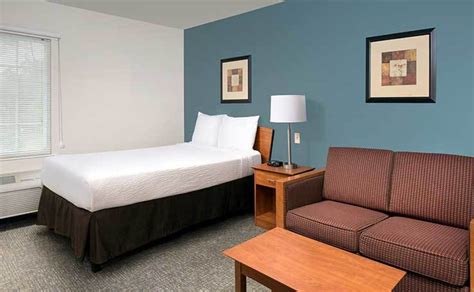 Extended Stay Hotel in Gainesville, FL | WoodSpring Suites Gainesville I-75