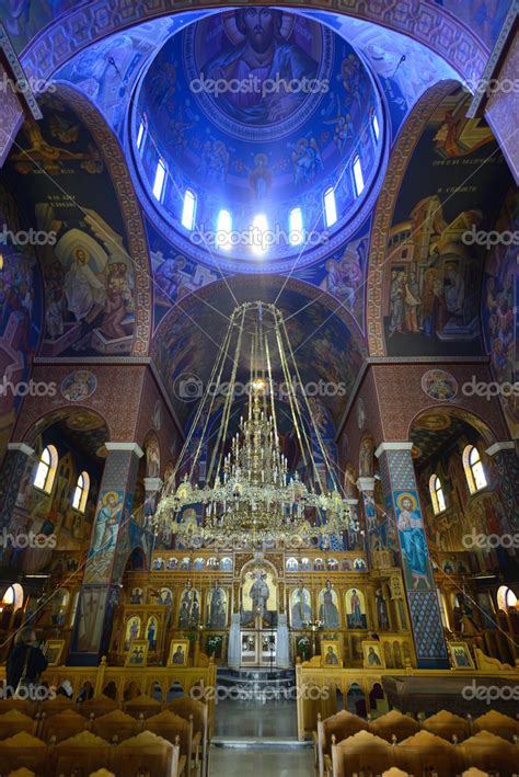 Interior of Greek Orthodox church – Stock Editorial Photo © _fla #51555091