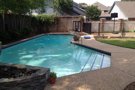 8 Before-and-After Swimming Pool Remodels | HGTV