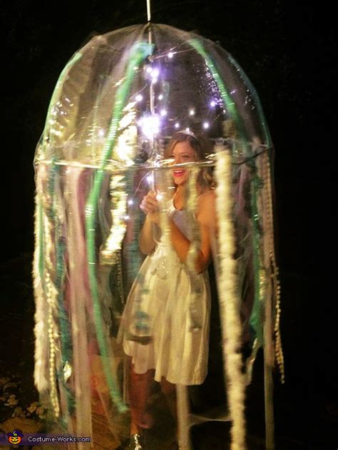 Bioluminescent Jellyfish Costume | No-Sew DIY Costumes