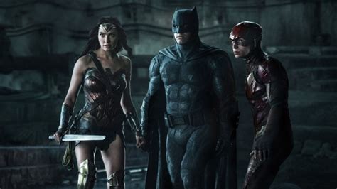 The Real Reasons The DC Extended Universe Is Struggling