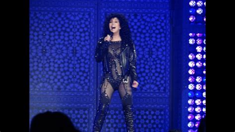 Cher - If I Could Turn back Time 2019 HQ Vancouver Acordes - Chordify