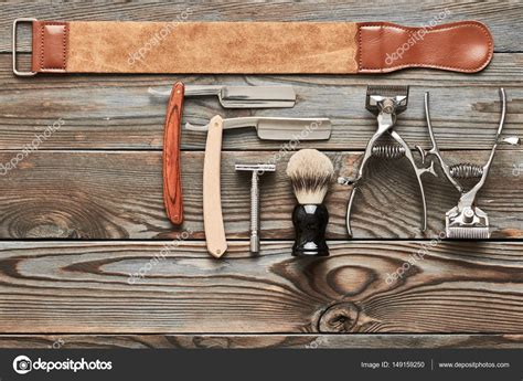 Vintage barber shop tools Stock Photo by ©haveseen 149159250