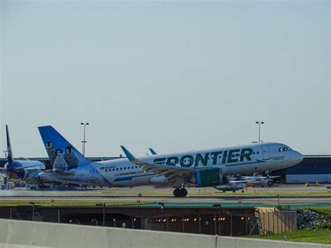 Frontier Airlines Flight Tracker & Guide