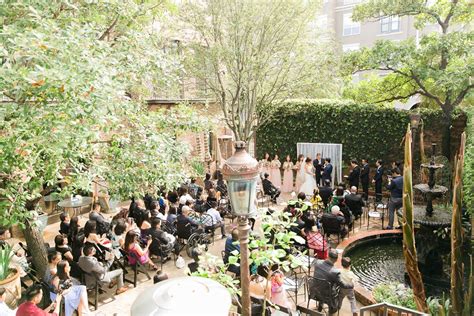 Brunch Wedding at Brennan's Houston | Houston Wedding Photographer