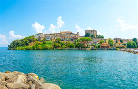 CIVITA DI BAGNOREGIO E LAGO DI BOLSENA | Bolsena, Lazio | DaylightTour