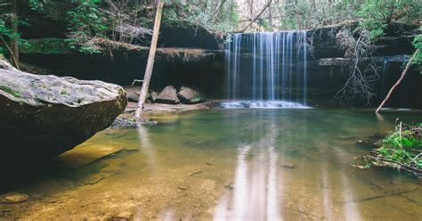 Hike to Upper Caney Creek Falls, Alabama