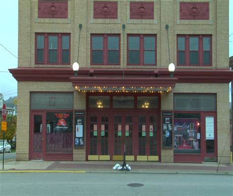 Lights are back on at The Strand Theatre after going dark for 8 months | WTRF