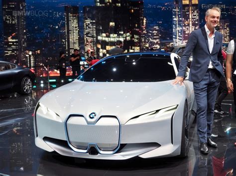 BMW i Vision Dynamics - Live photos and videos