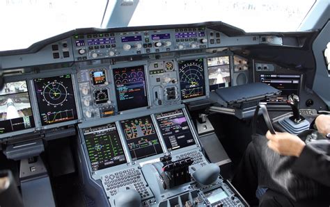 Airbus A380 Cockpit Wallpaper - WallpaperSafari