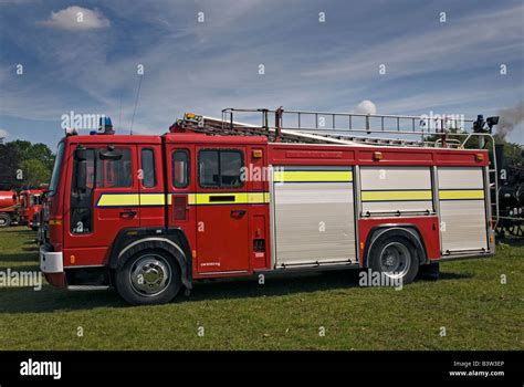 British fire engine hi-res stock photography and images - Alamy