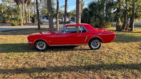 This 1966 Mustang Older Restomod Needs an Update but Sells for a Reasonable Price - autoevolution