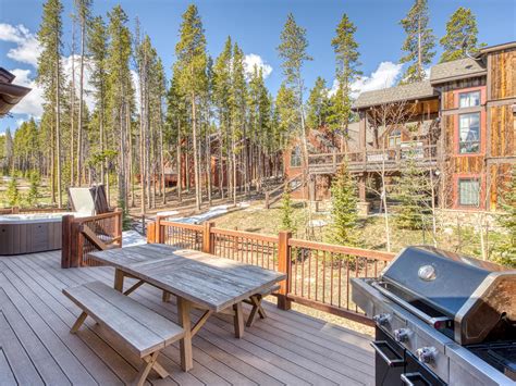 6 Breathtaking Colorado Vacation Cabin Rentals with Hot Tubs | Vacasa