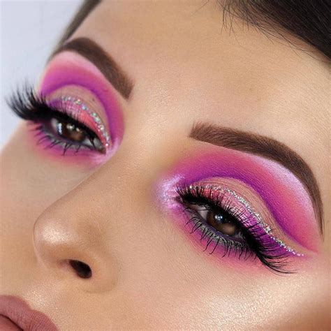 Spring Pink Makeup Looks That Will Inspire You