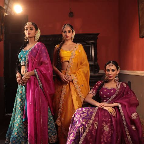 6 Best Stores In Town For Gorgeous Ethnic Wear Options | LBB, Kolkata