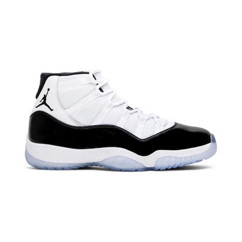 AIR JORDAN 11 RETRO - Recreated