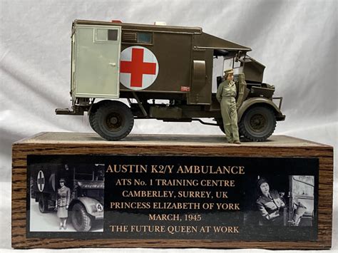 Gecko 1:35 K2/Y Ambulance Special Edition by David A Kimbrell