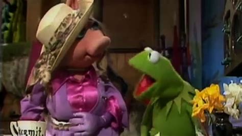 Kermit and Miss Piggy Love Quotes | Thousands of Inspiration Quotes About Love and Life