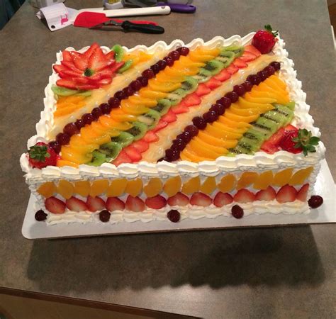 Mil hojas cake. | Easy cake decorating, Cake recipes, Fruit topped cake