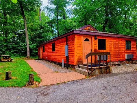 Pokagon State Park Cabins - Indiana State Park Inns