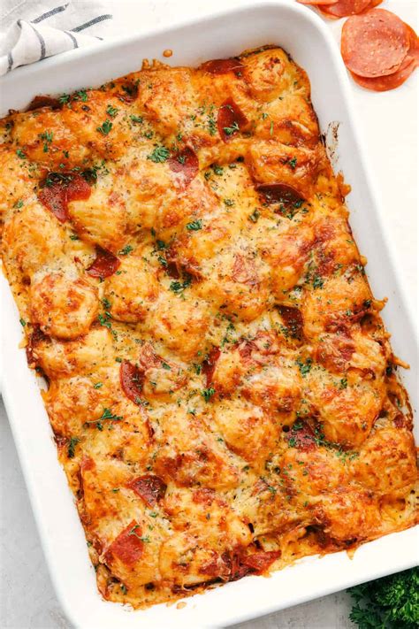 Pillsbury Biscuit Pizza Recipes - Place on 2 large or 3 small greased cookie sheets.