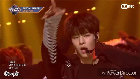 Stray Kids Hellevator LIVE - YouTube