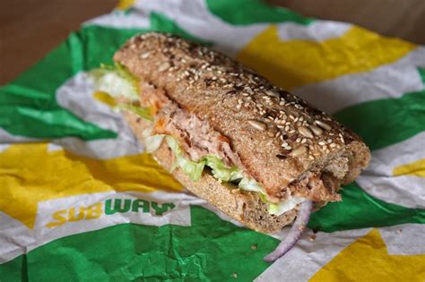 Subway fights 'fake' tuna suit with cheeky marketing