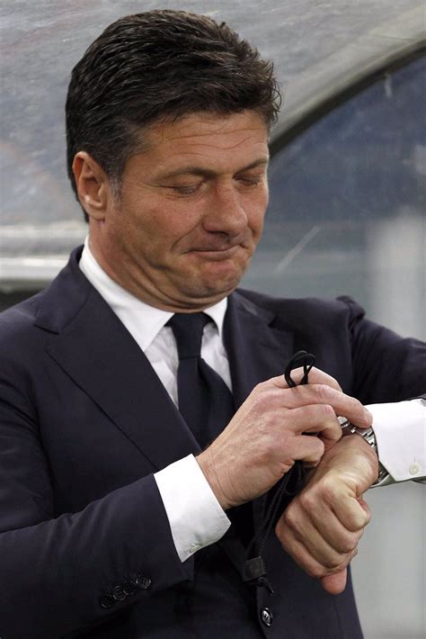 Mazzarri sustituye a Stramaccioni como entrenador del Inter de Milán