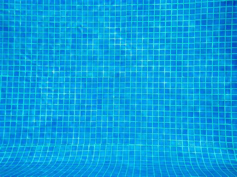 All About Chlorine - Aurora Pools