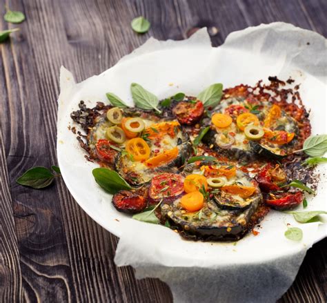 Melanzane al forno profumate: la ricetta per preparare le melanzane al forno profumate