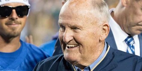 LaVell Edwards, Legendary BYU Football Coach, Dies at Age 86 | LDS Daily