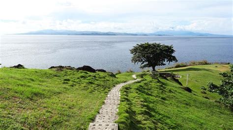 Northern Samar Capul Lighthouse5