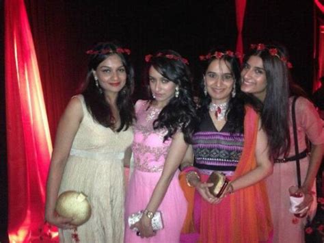 Shraddha Kapoor spotted with family