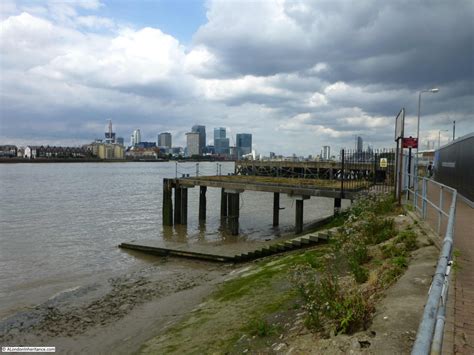 A Walk Along The Greenwich Peninsula - A London Inheritance