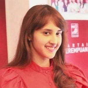 Tsamara Amany - Age, Family, Bio | Famous Birthdays