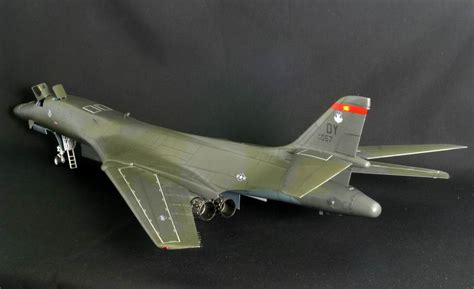 1/48 Revell Rockwell B-1B Lancer photo gallery