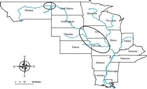 Map of the Missouri River basin differentiating between the upper basin ...