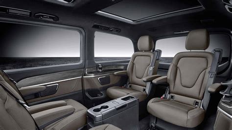 The V300d packs more power for Mercedes-Benz's luxury van