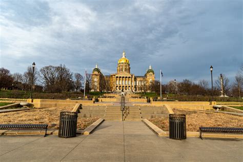 "Iowa State Capitol" Images – Browse 447 Stock Photos, Vectors, and ...