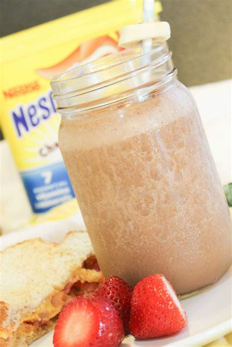 Nesquik Chocolate Smoothie – At Home With Zan