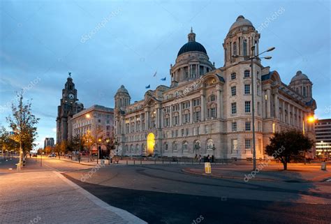 Waterfront in Liverpool — Stock Photo © steveheap #7129948